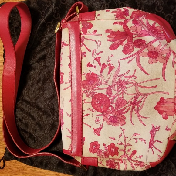 Gucci Vintage Crossbody - Picture 7 of 8